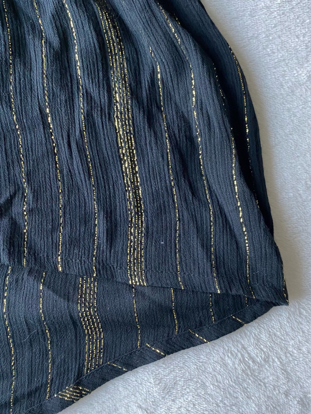 La Blanca Black Gold Shimmer Metallic Getaway Smocked Dress Coverup XS NWT - Picture 9 of 16
